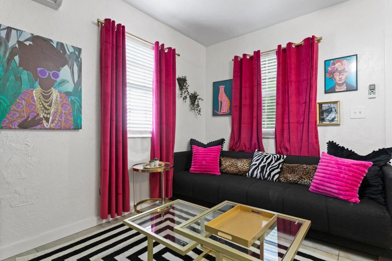 Bayside Safari 1Bed 1 Bath Apartment Tampa Eksteriør bilde