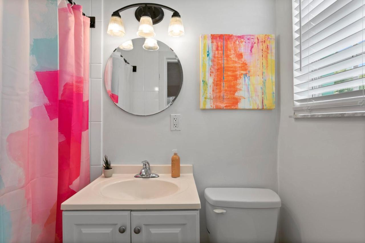 Bayside Safari 1Bed 1 Bath Apartment Tampa Eksteriør bilde